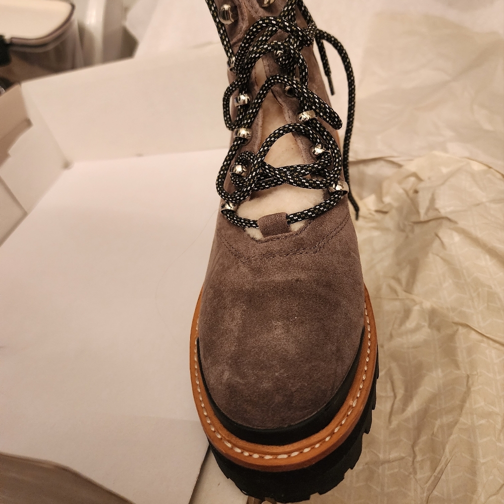 Marc Fisher Ltd Izzie Boots Suede Grey